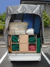 通常車(新潟県)の1.5倍の積載量。お荷物の多い単身引越しでも１台で対応できます。